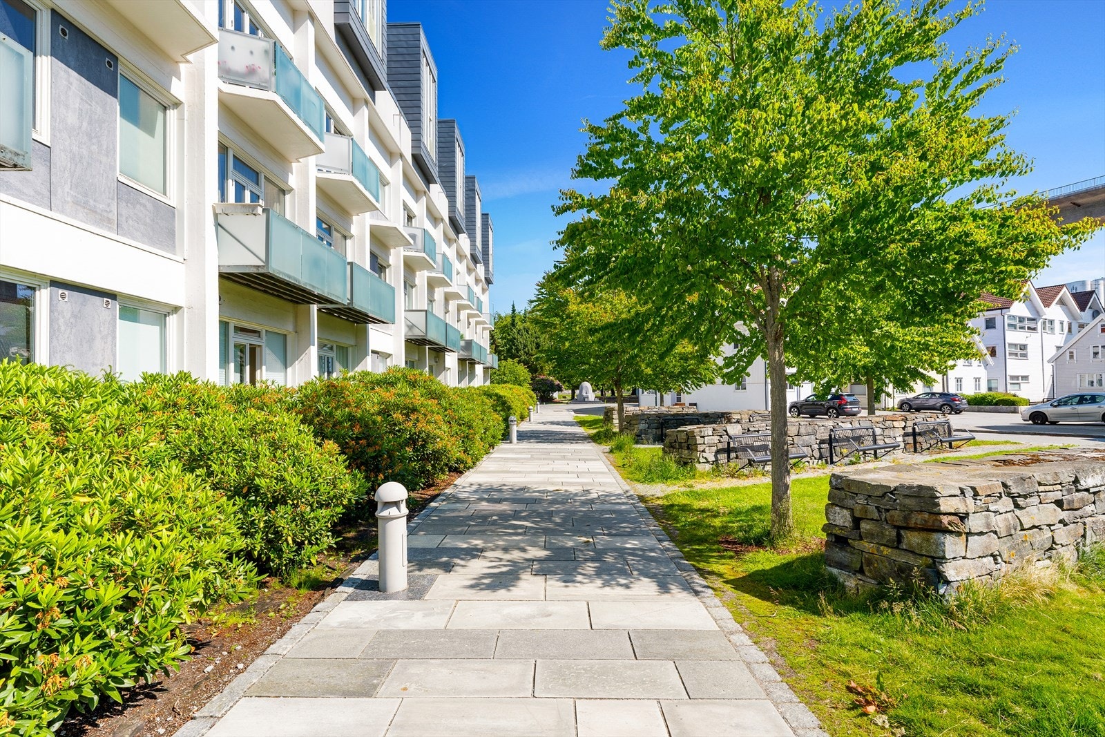 Den blå promenade tar deg fra Verven, langs sjøen, og inn til Stavanger sentrum. Galleribilde