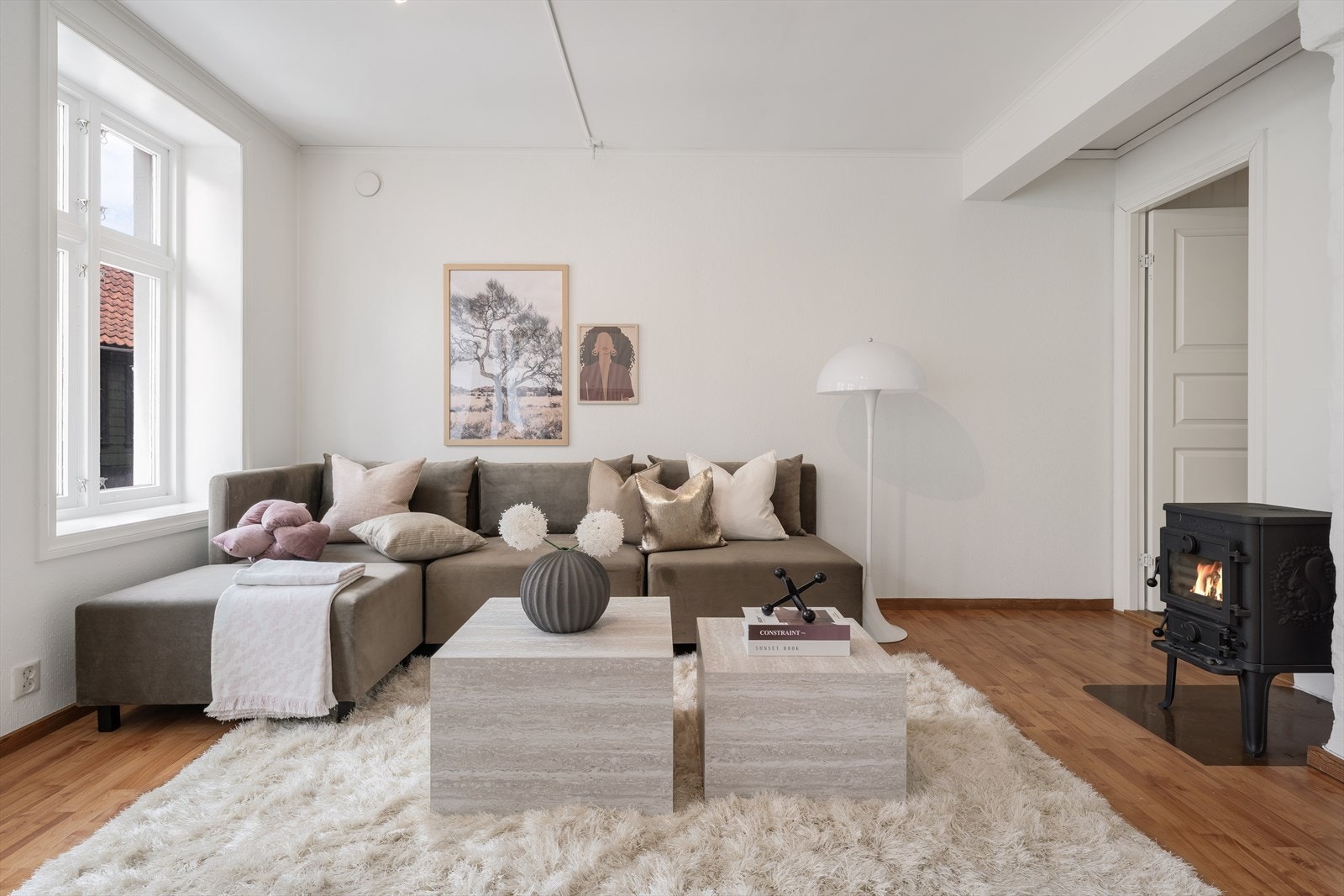 - Leiligheten har et BRA-i på 42m² og inneholder entré, bad, stue/kjøkken og soverom - Galleribilde
