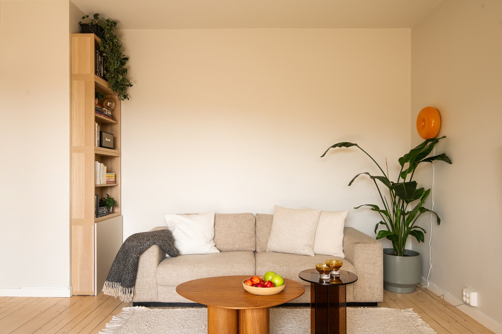 Her kan du innrede med en sjeselong, stuebord og ytterligere ønsket møblement. Galleribilde