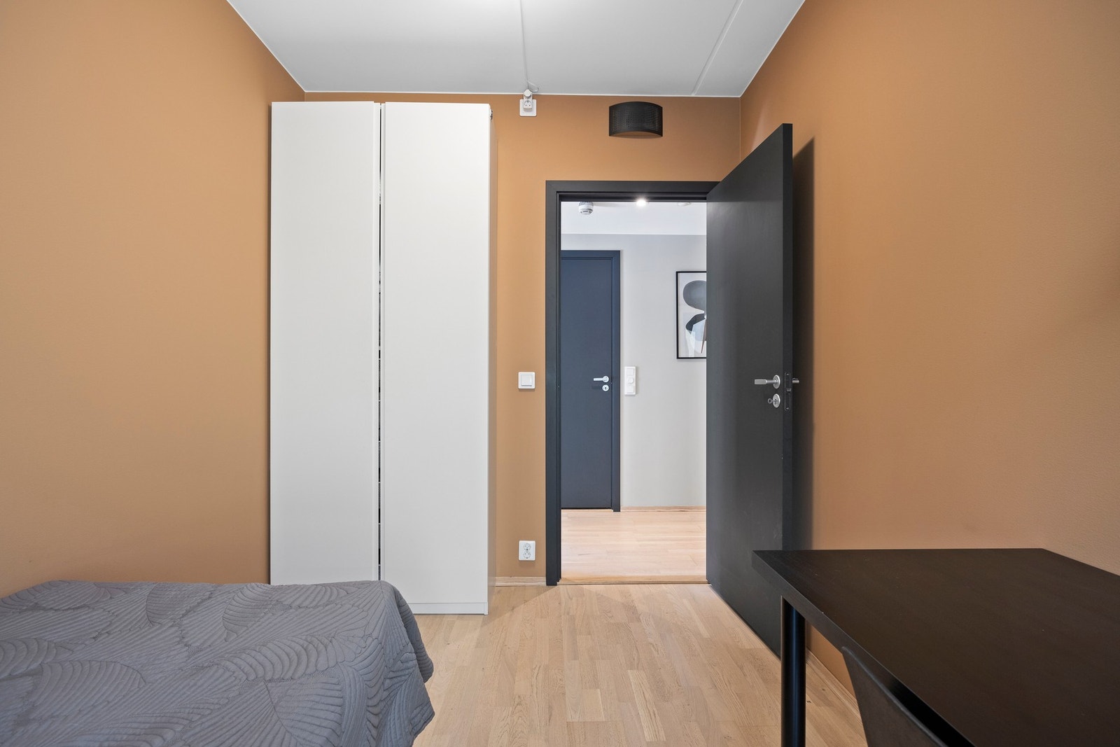 Soverommet passer godt som barnerom, gjesterom eller kontor. Galleribilde