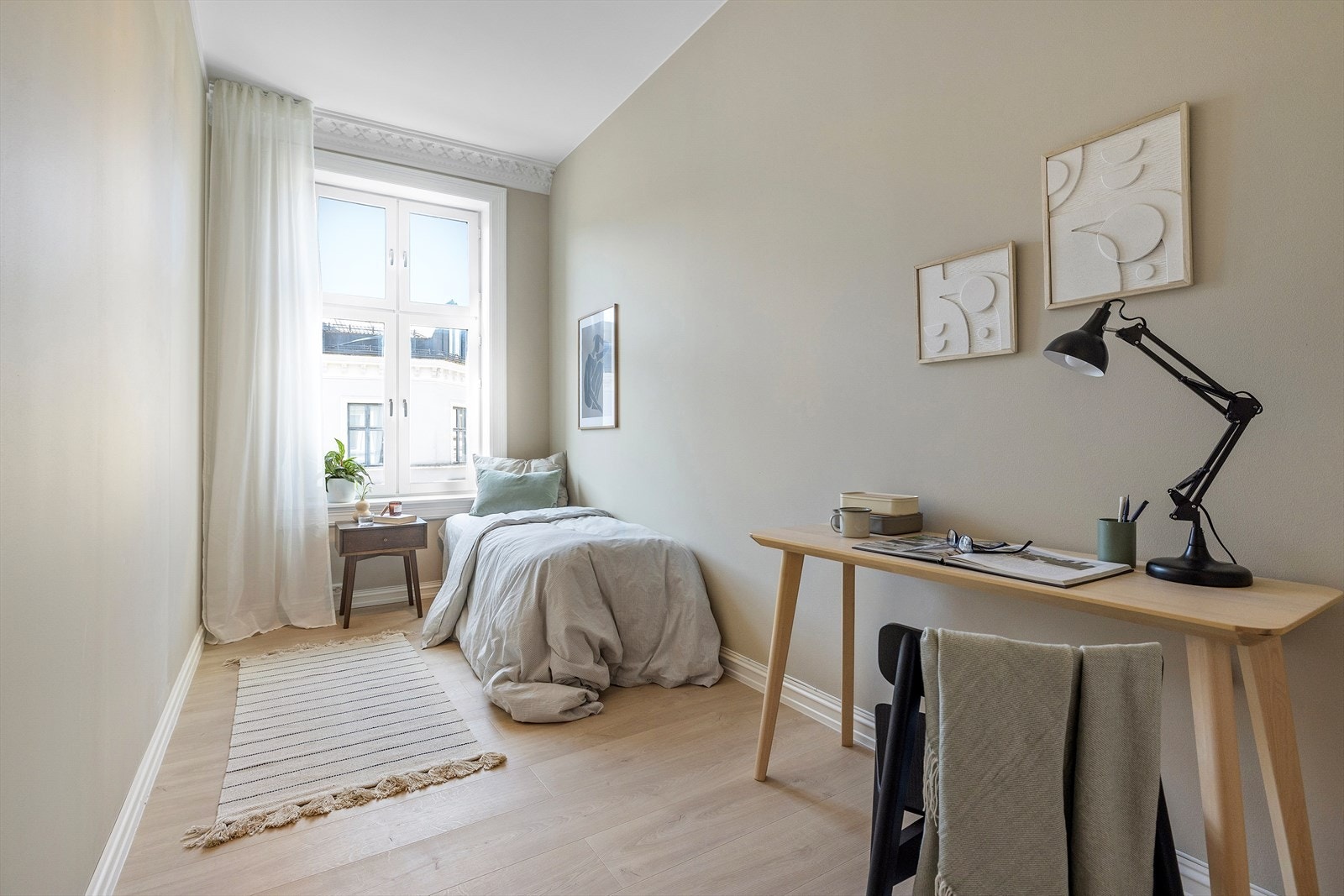 - Soverom # 2 kan passe ypperlig som et hjemmekontor om ønskelig - Galleribilde