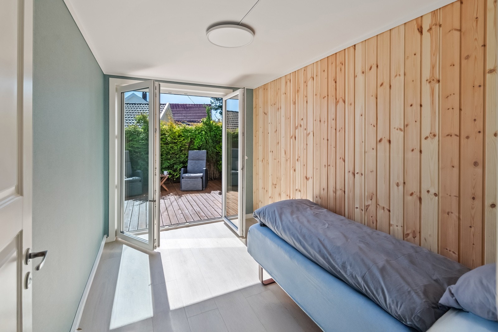 Utgang til terrasse. Galleribilde