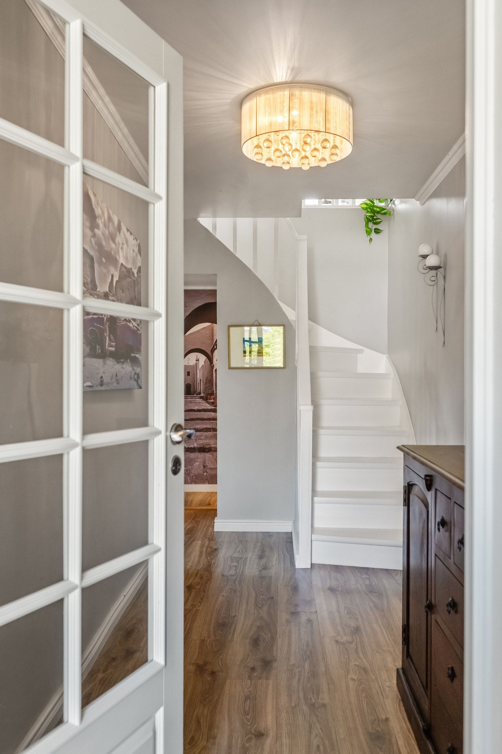 Gang videre innover i boligen med flere innredningsmuligheter. Galleribilde