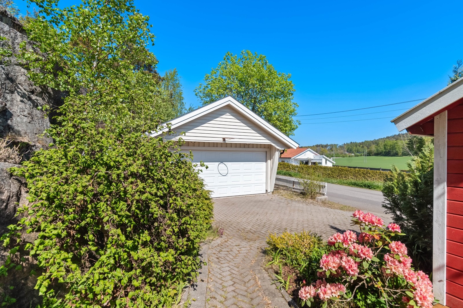 Garasje. Galleribilde