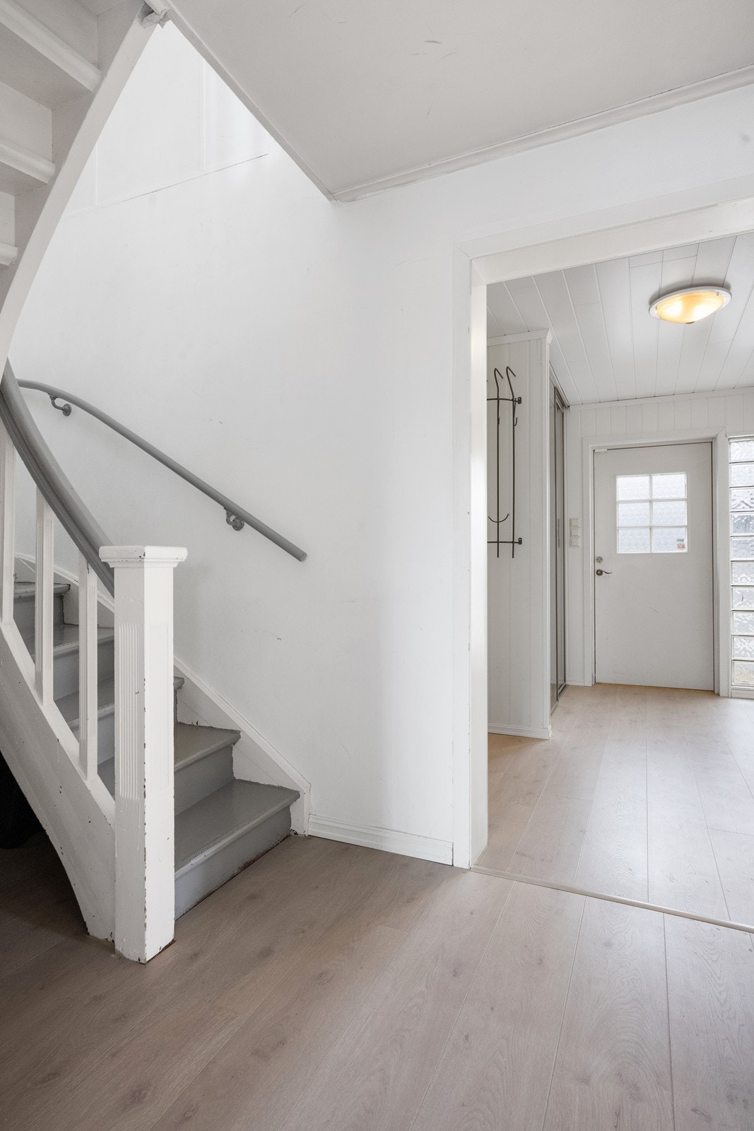 Trappegang til 2. etasje Galleribilde