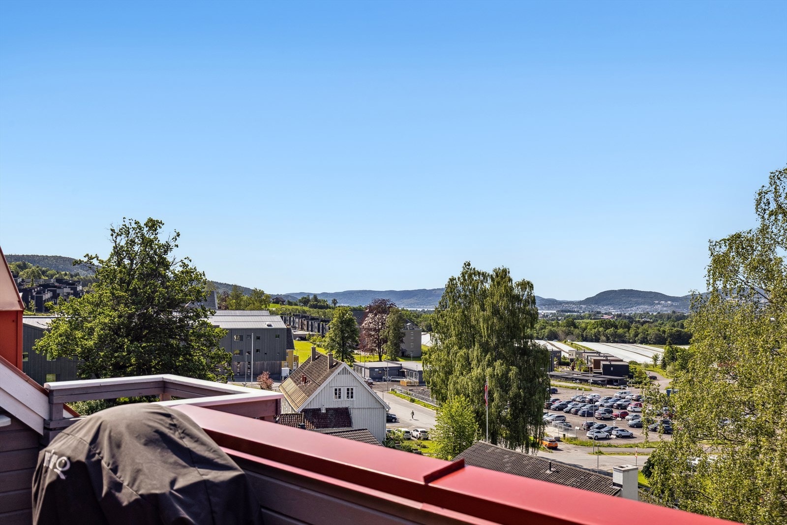 Utsikt mot Drammensfjorden. Galleribilde