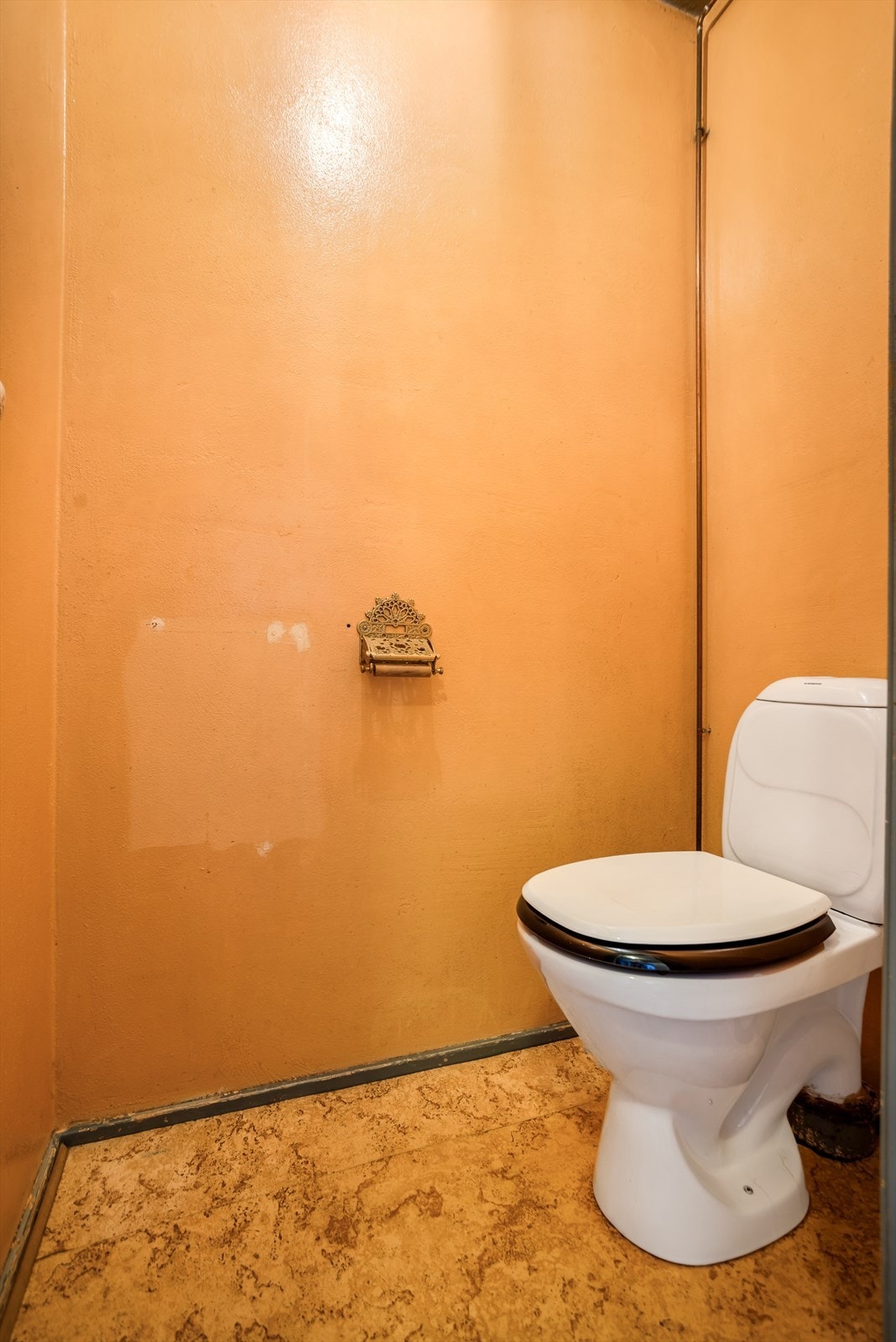 Eget wc-rom Galleribilde