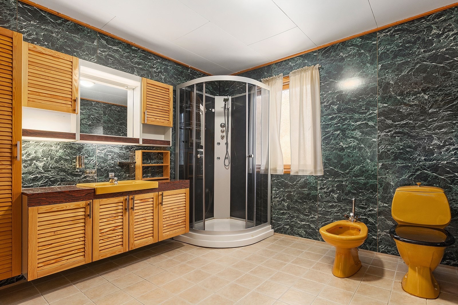 Stort bad - 1.etg. Galleribilde