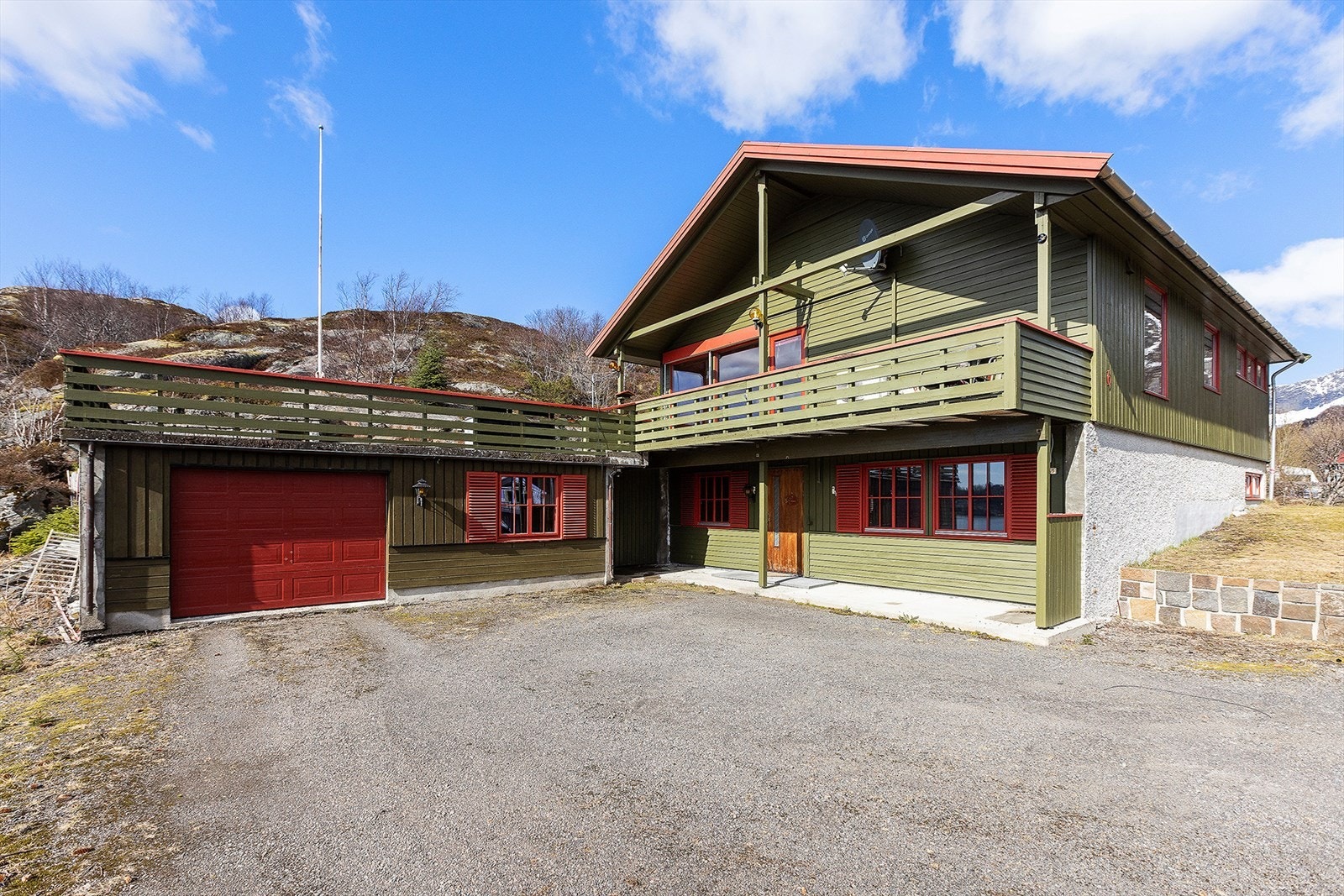 Fasade og oppstillingsplass Galleribilde