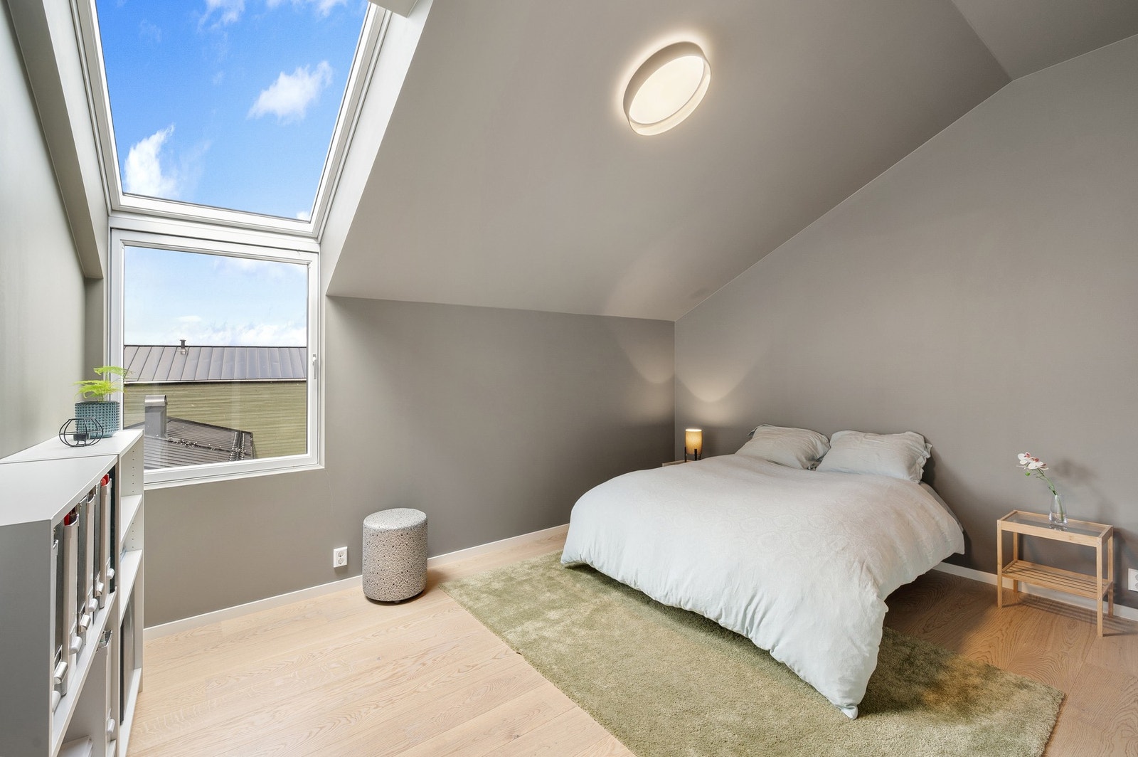 2.etasje består av tre fine soverom. Galleribilde