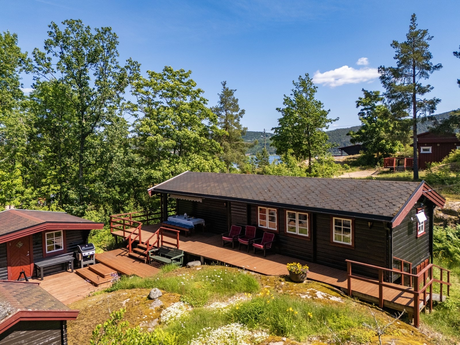 Koselig fritidsbolig i idylliske og naturskjønne omgivelser i Svelvik. Galleribilde