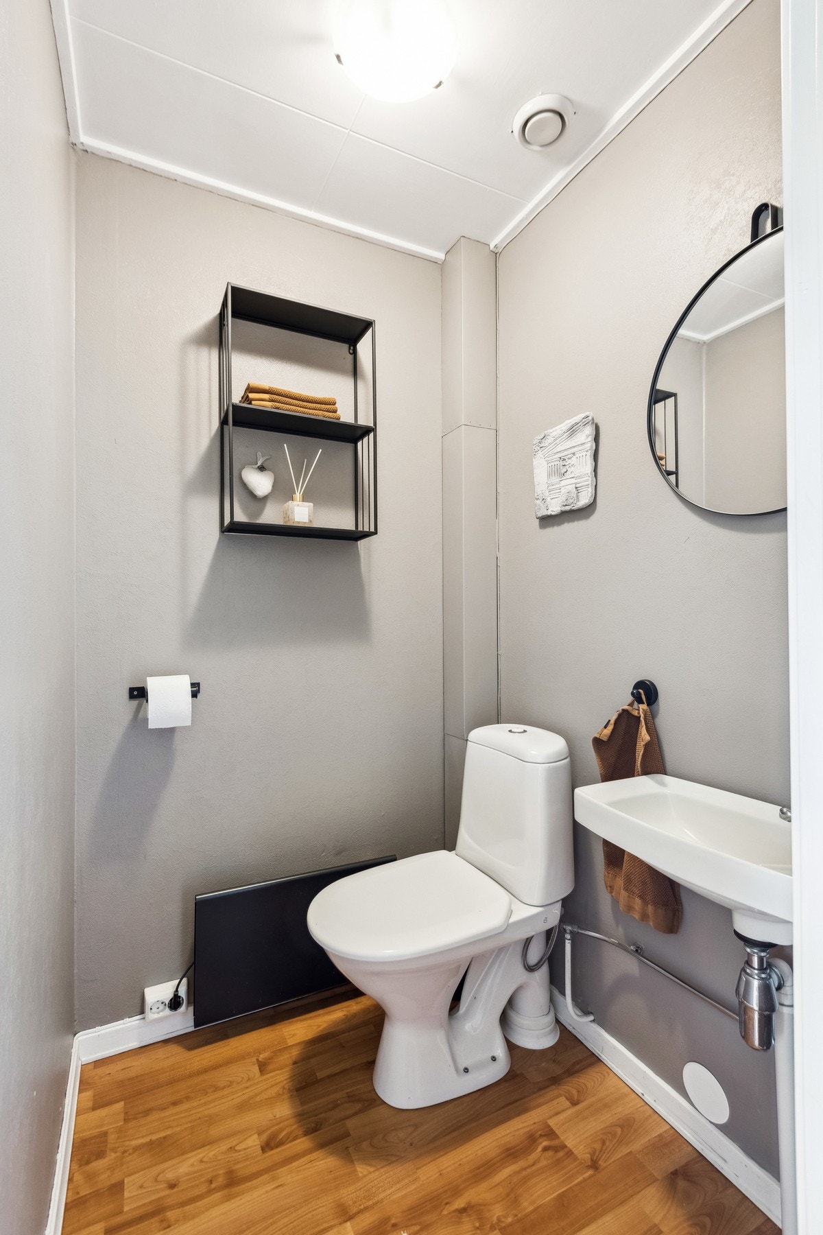 Wc rom i andre etasje - våningshus. Galleribilde