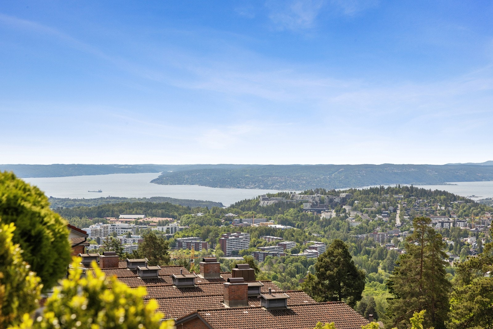 Fra leiiligheten er det fantastisk utsikt over Oslo og fjorden Galleribilde