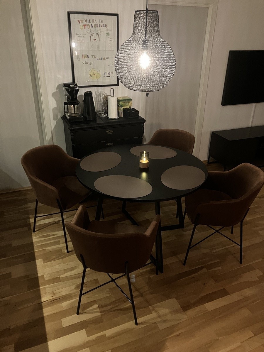 Spisegruppe Galleribilde