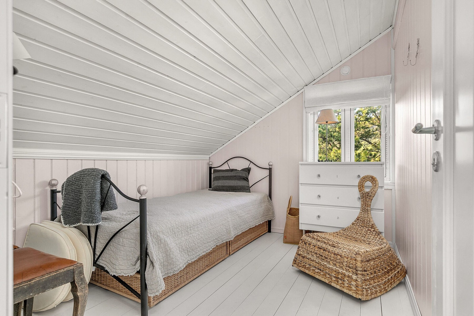 Soverom 1 av 2 Galleribilde