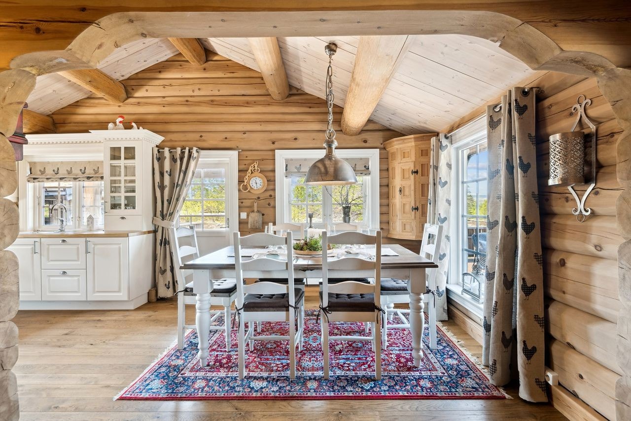 Kjøkkenet med spiseplassen Galleribilde