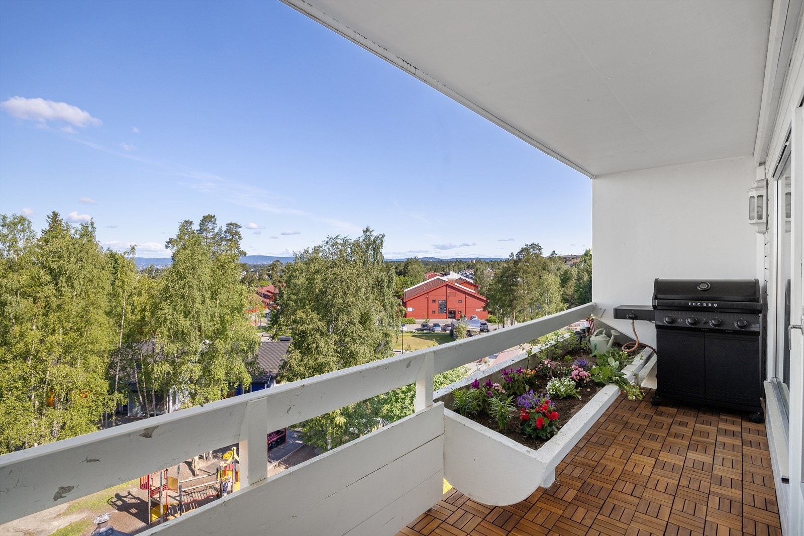 En delikat, romslig og lys 2-roms selveierleilighet med nyere standard og mange gode kvaliteter Galleribilde