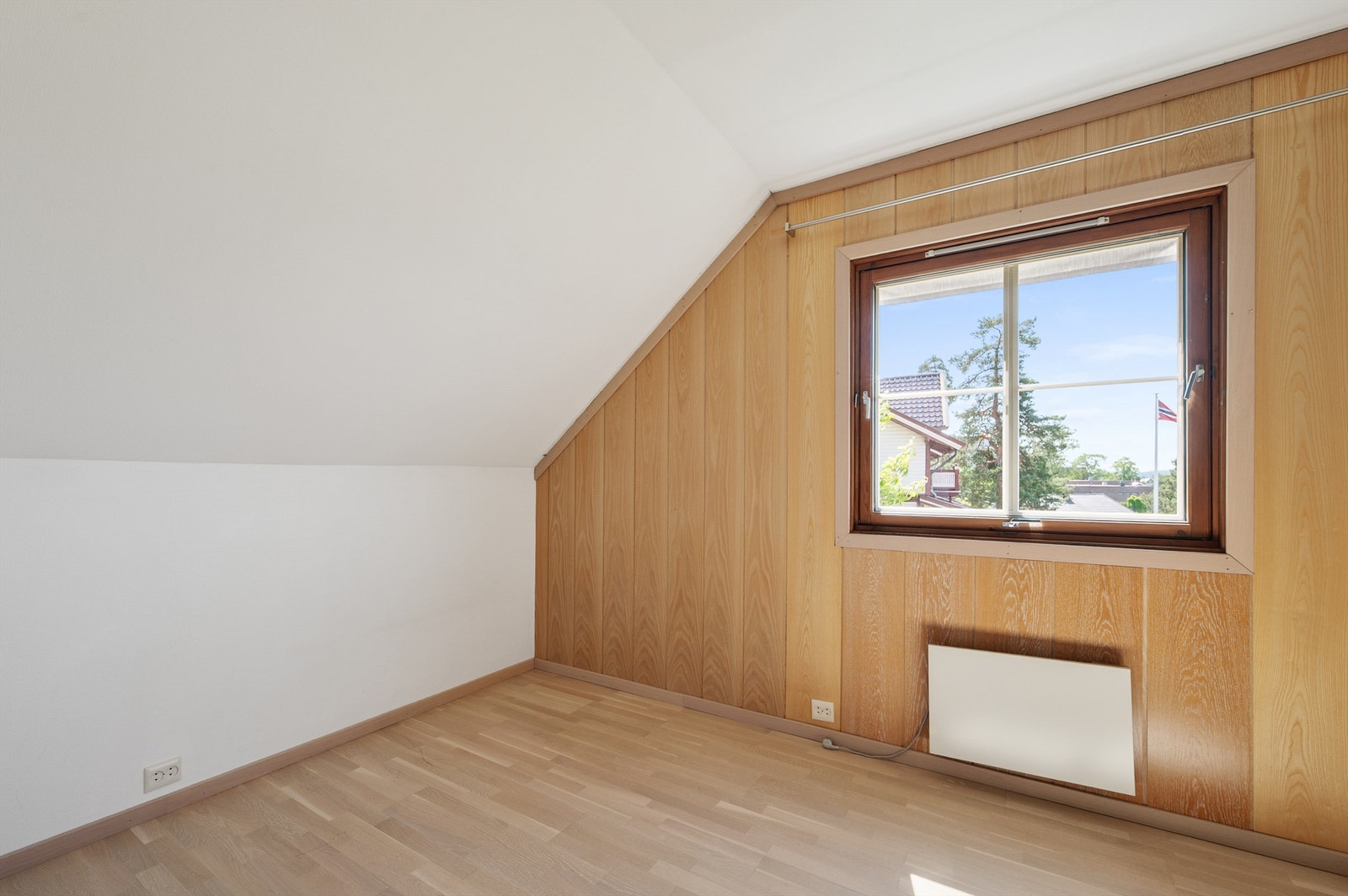 Soverom nr. 1 i øverste etasje. Galleribilde