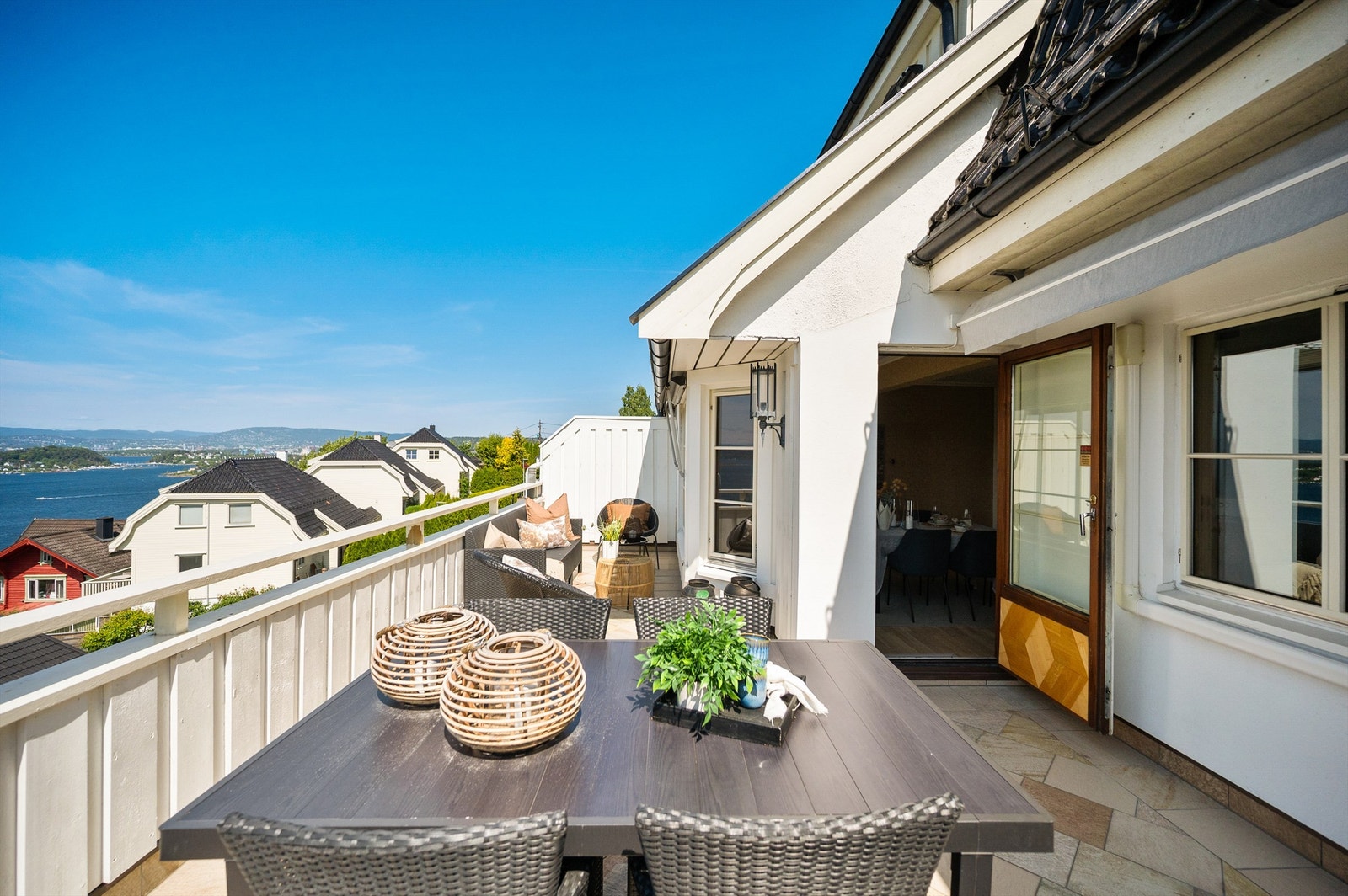 God plass til møblering av soner. Galleribilde