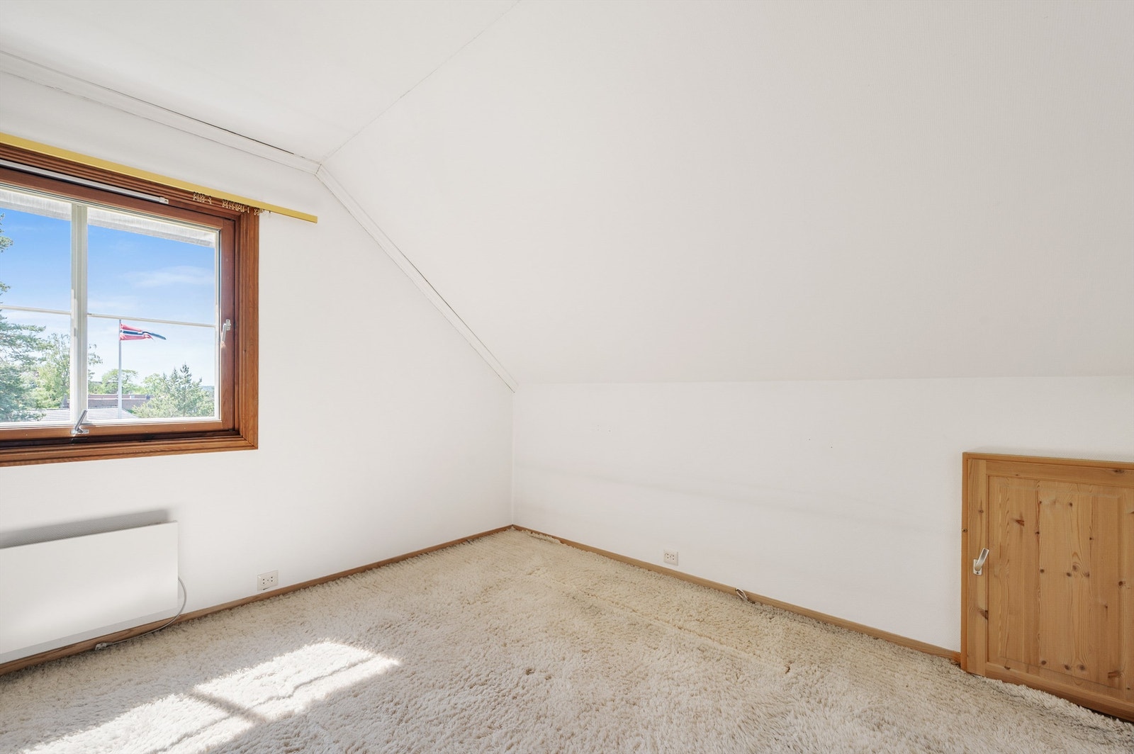 Soverom nr. 2 i øverste etasje. Galleribilde