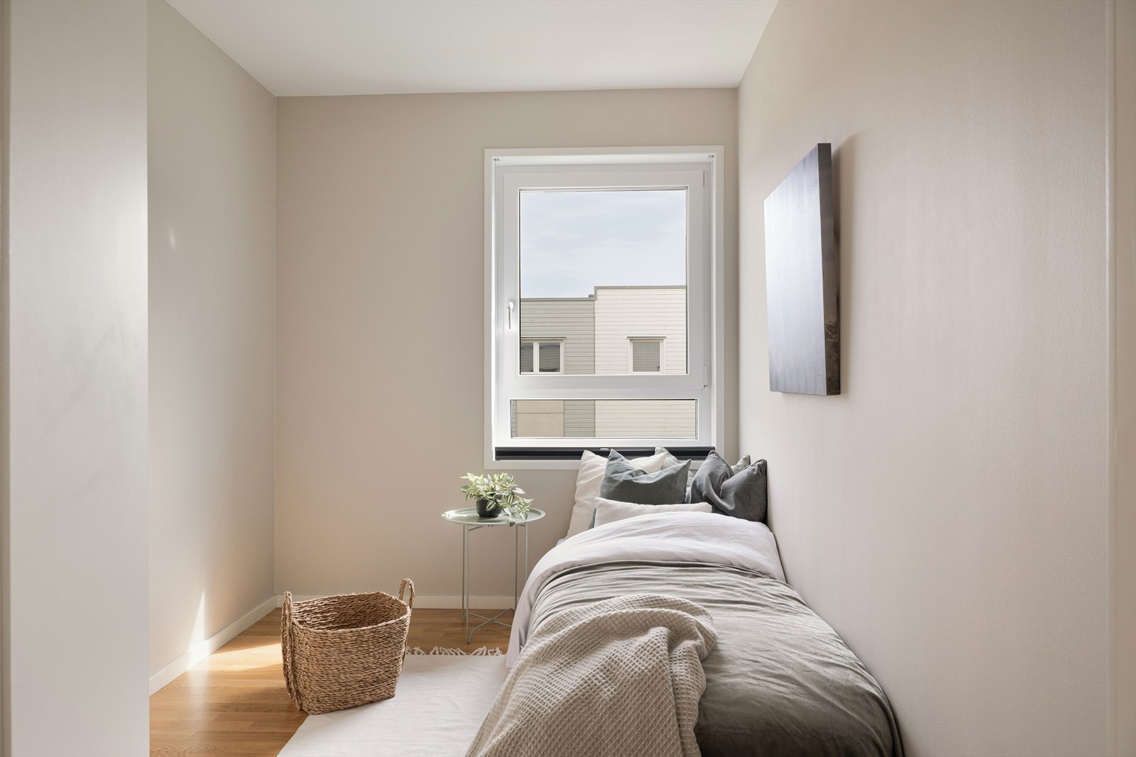 Det andre soverommet egner seg godt som barnerom, kontor, hobbyrom eller gjesterom - alt etter behov. Galleribilde