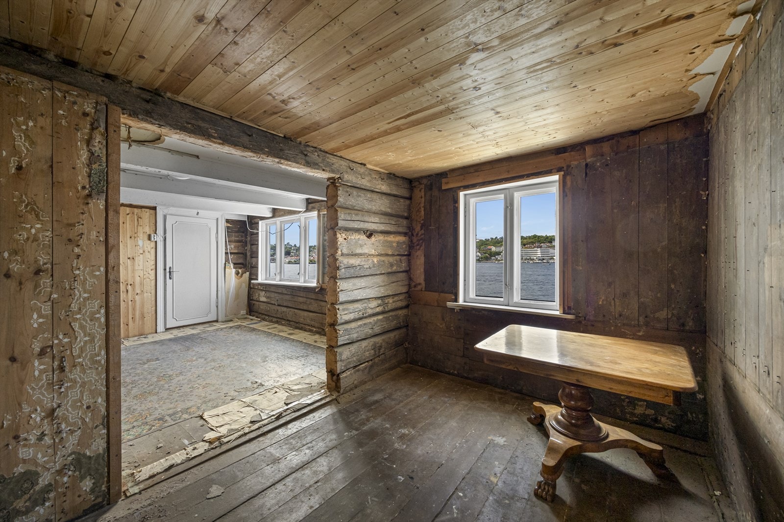 Underetasje. Galleribilde