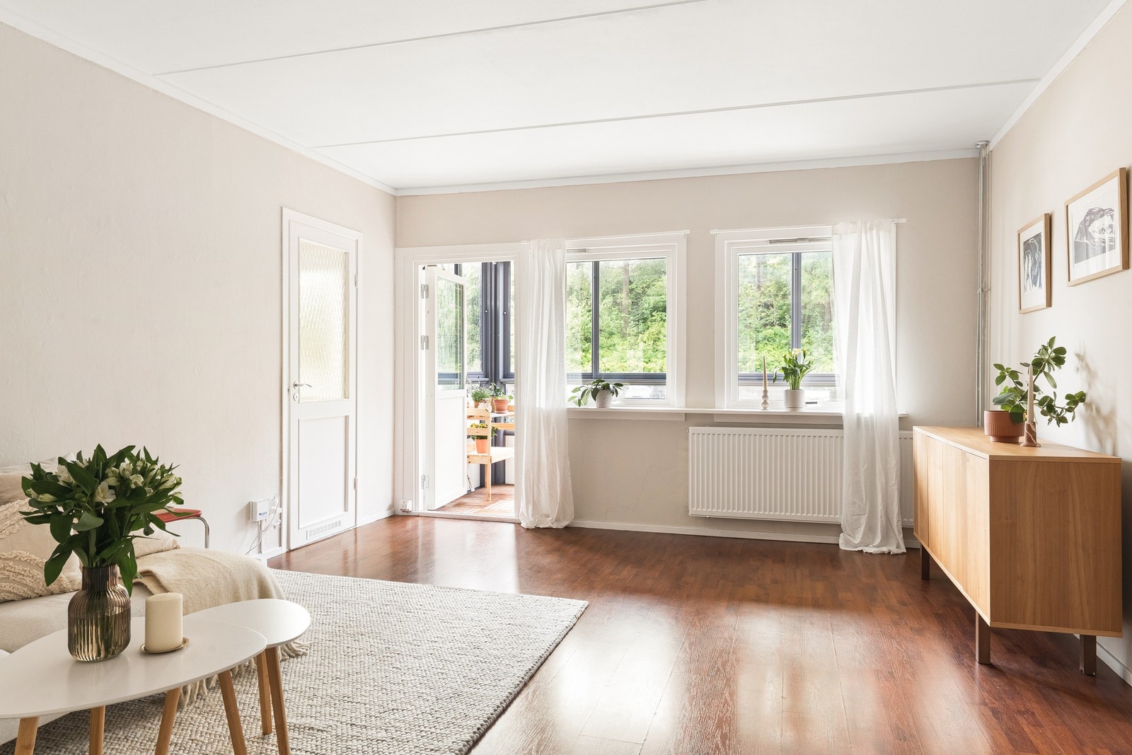 Skytterveien 14 presenteres av EIE Eiendomsmegling ved Ina Merethe Sande Sætre. Galleribilde