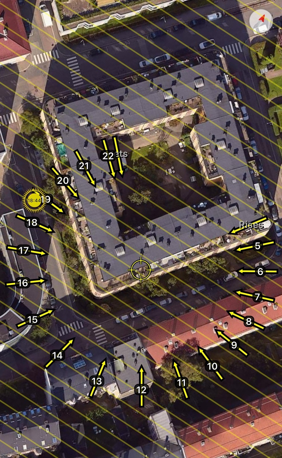 Takterrassen mot gate får inn morgensol. Takterrassen mot bakgård får inn ettermiddag- og kveldssol. Galleribilde