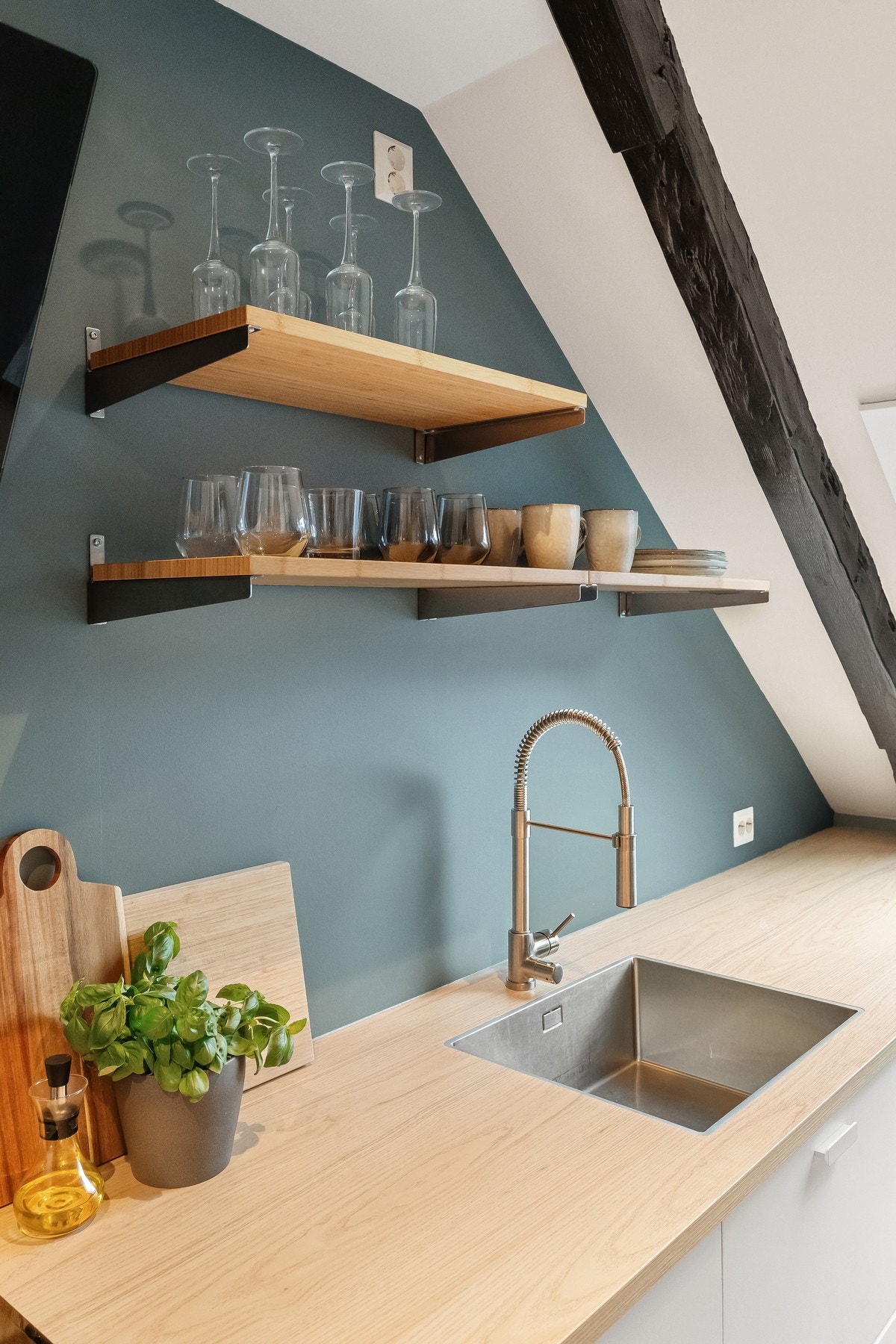 Detaljbilde av kjøkken. Galleribilde