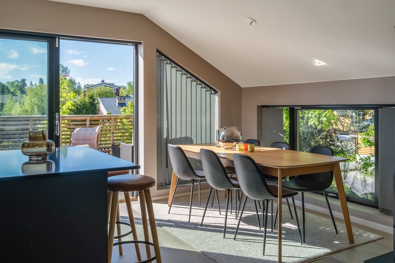 En godt utnyttet familiebolig med god planløsning. Galleribilde