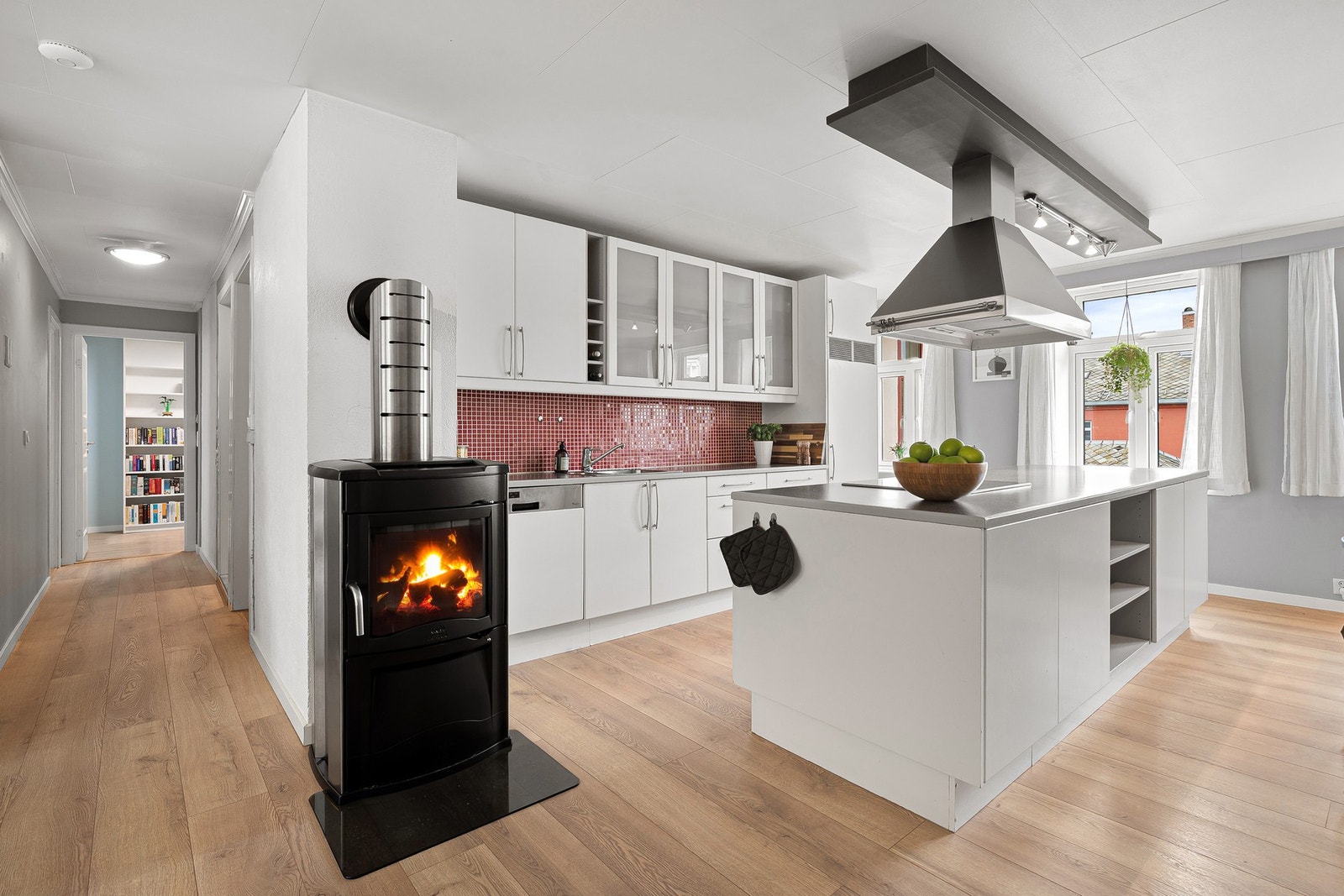 Vedovnen skaper ekstra varme og fin atmosfære. Galleribilde