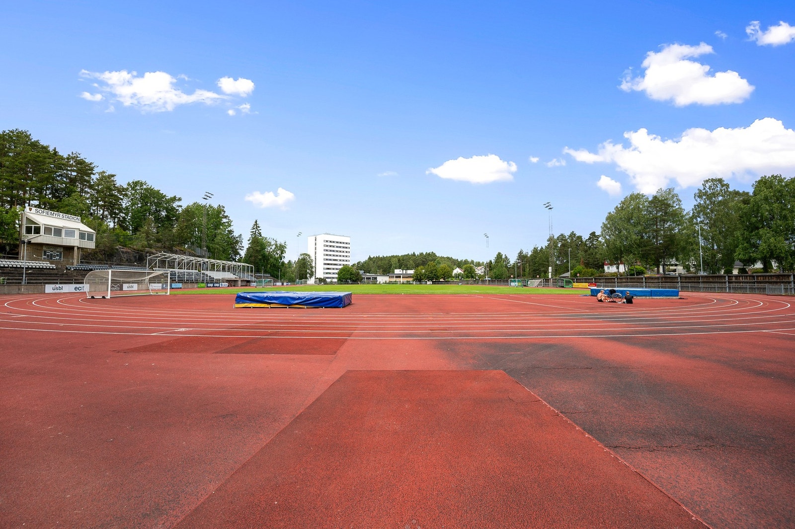 Idrettsanlegget ved Sofiemyr skole. Galleribilde