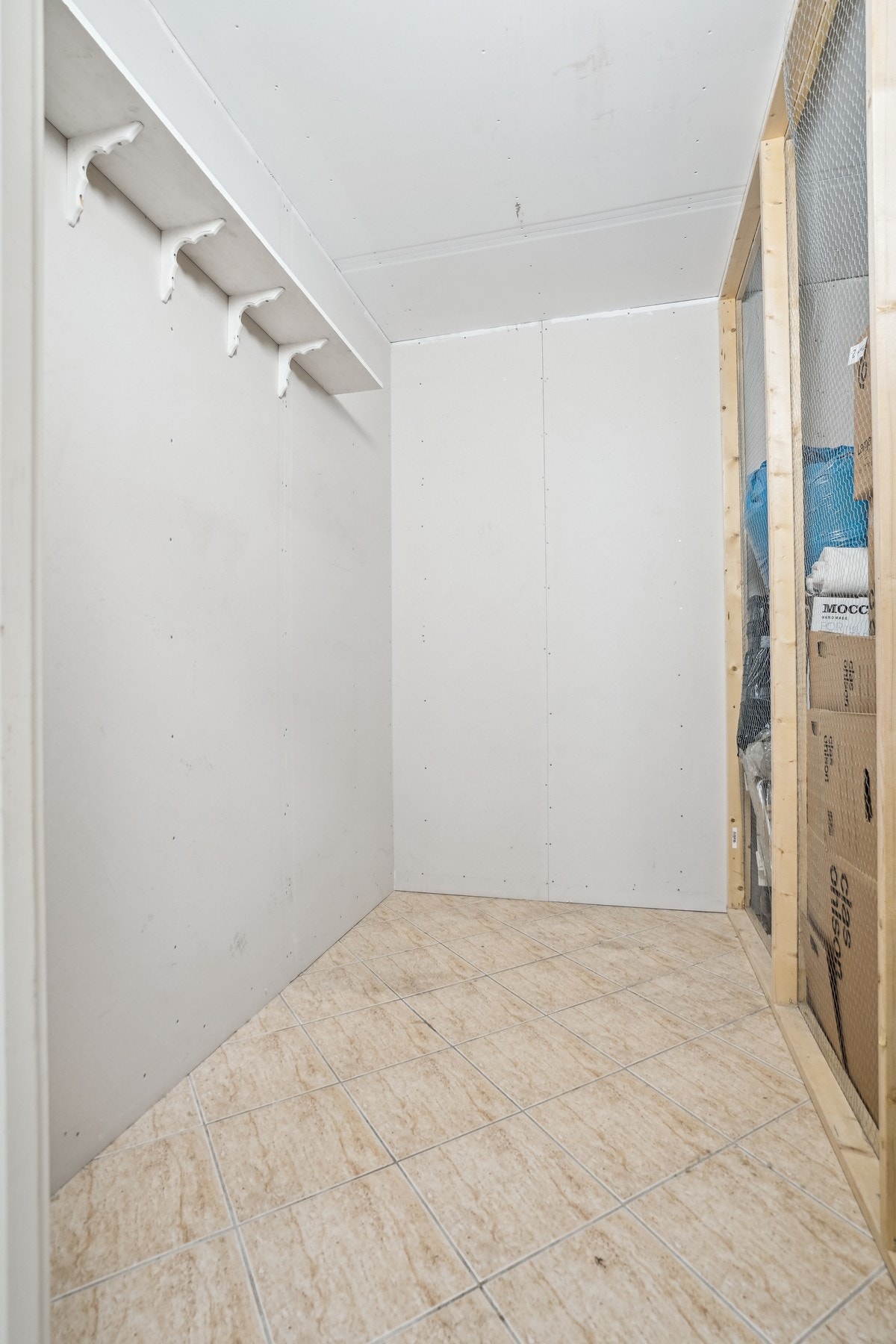 Det medfølger bod til leiligheten i felles bodanlegg, og boden har et areal på ca. 4 kvm. Galleribilde