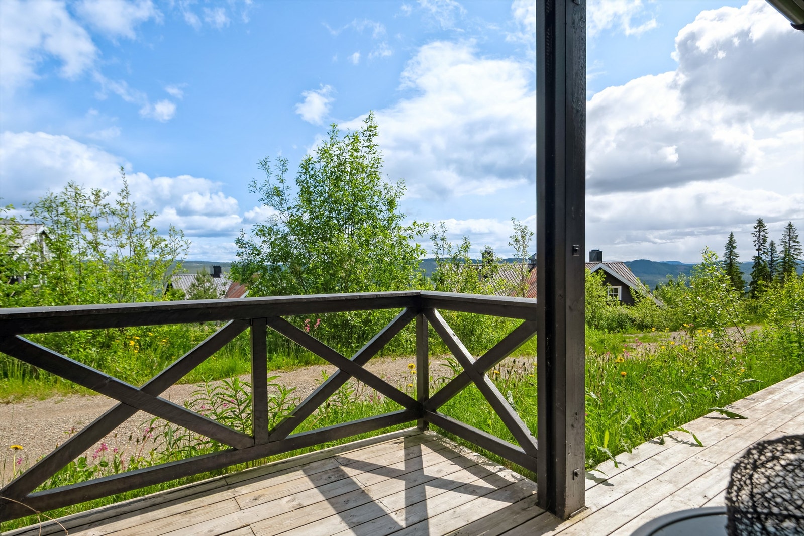 Nyt fantastisk utsikt fra verandaen! Galleribilde