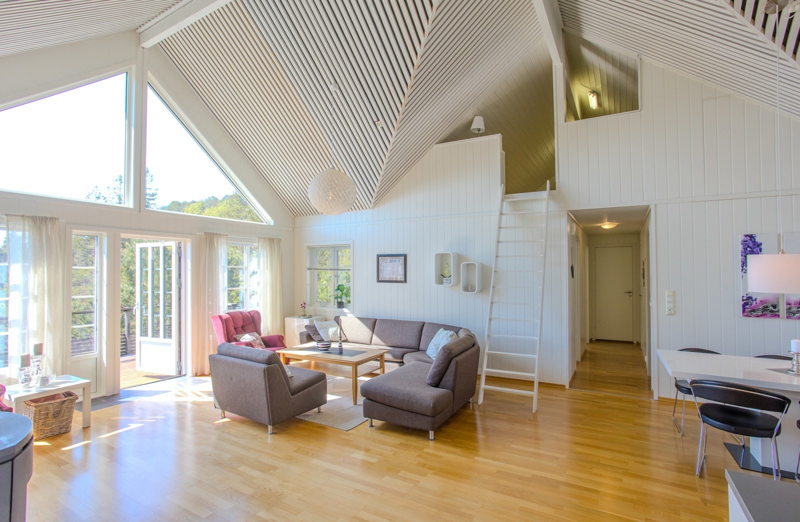 Stue/kjøkken Galleribilde