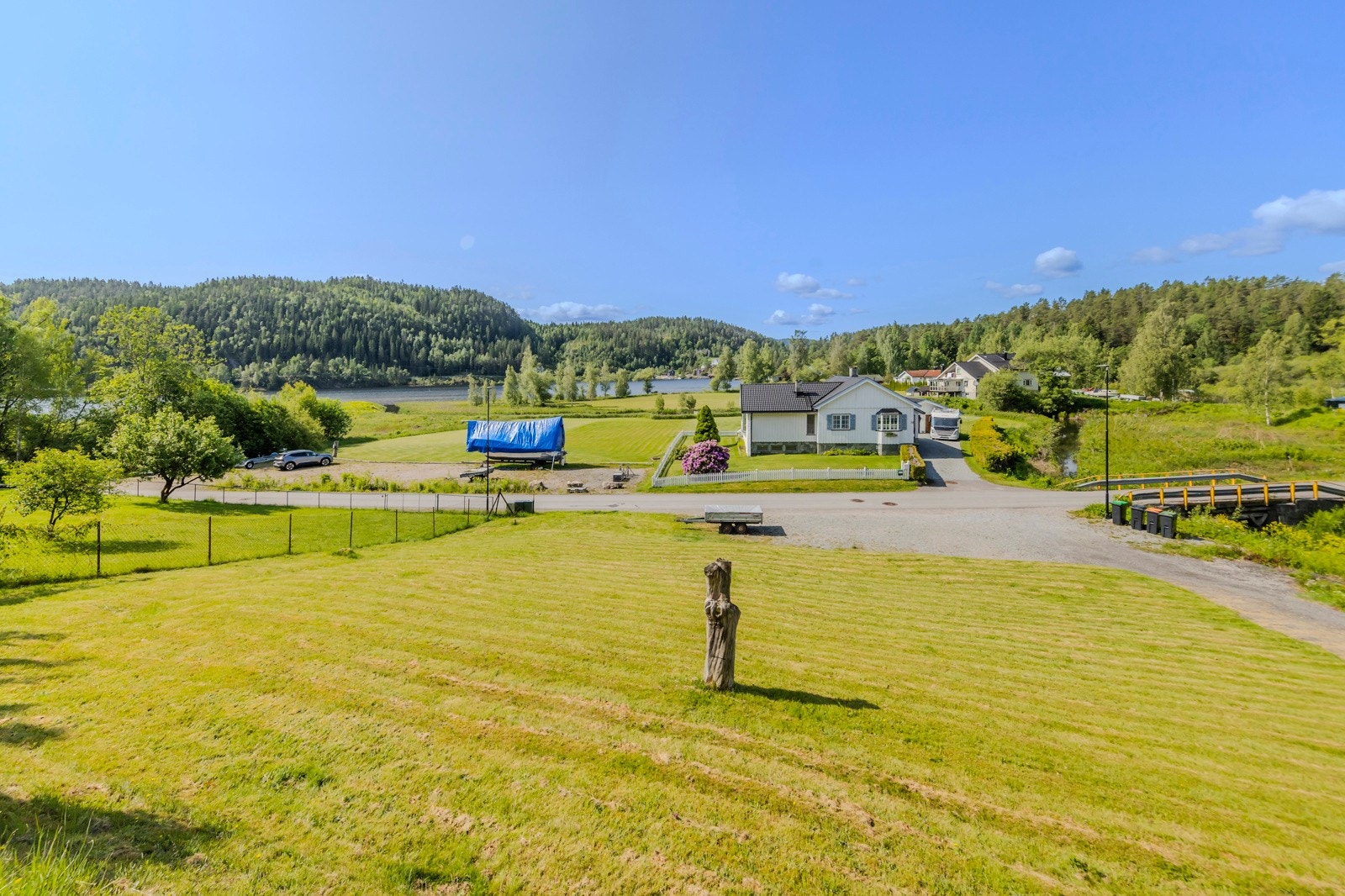 Bilde er tatt fra det nordre hjørnet av 57B Galleribilde