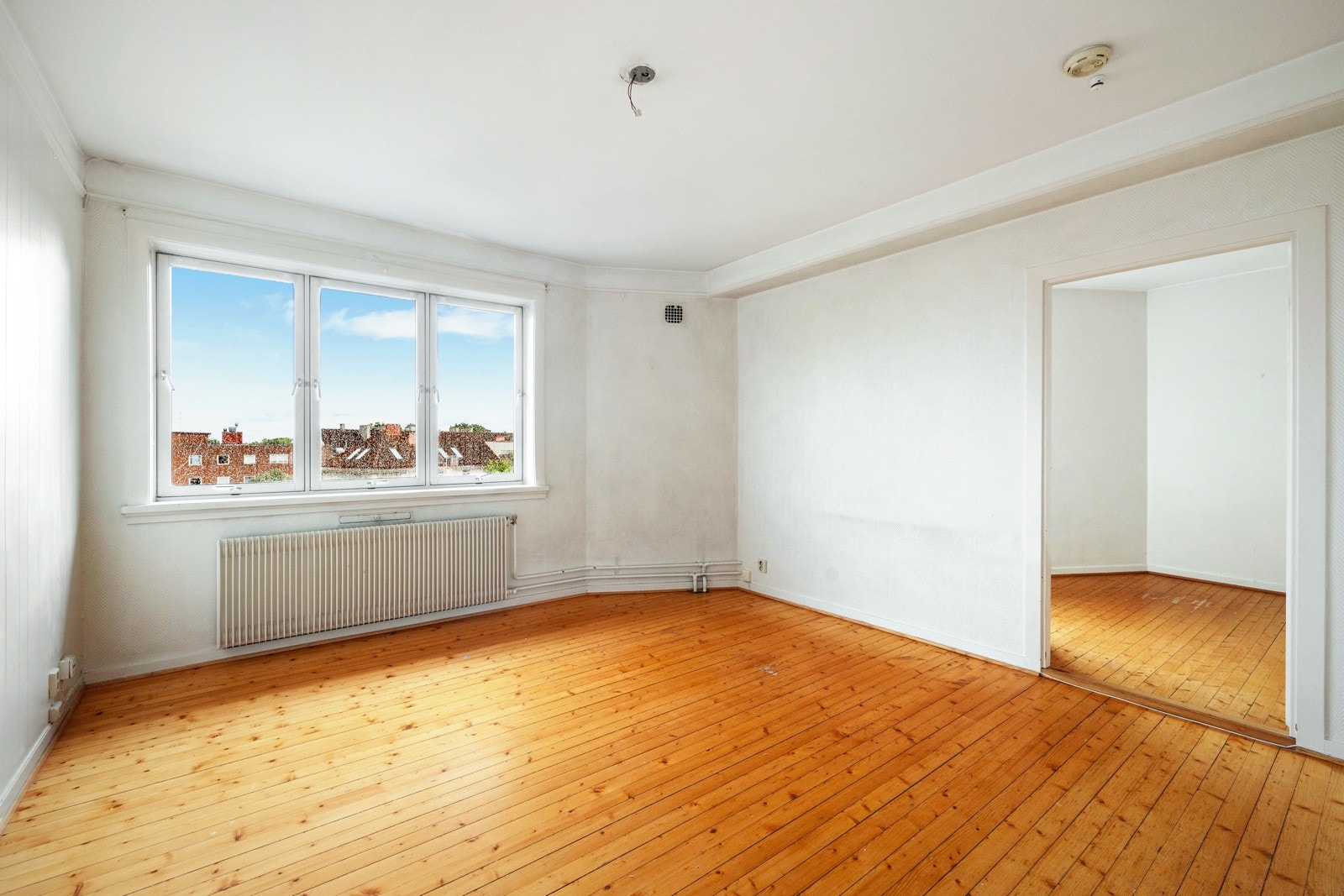 Velkommen til Maridalsveien 144A - En lys og gjennomgående 2(3)-roms andelsleilighet med behov for oppussing på Sagene Galleribilde