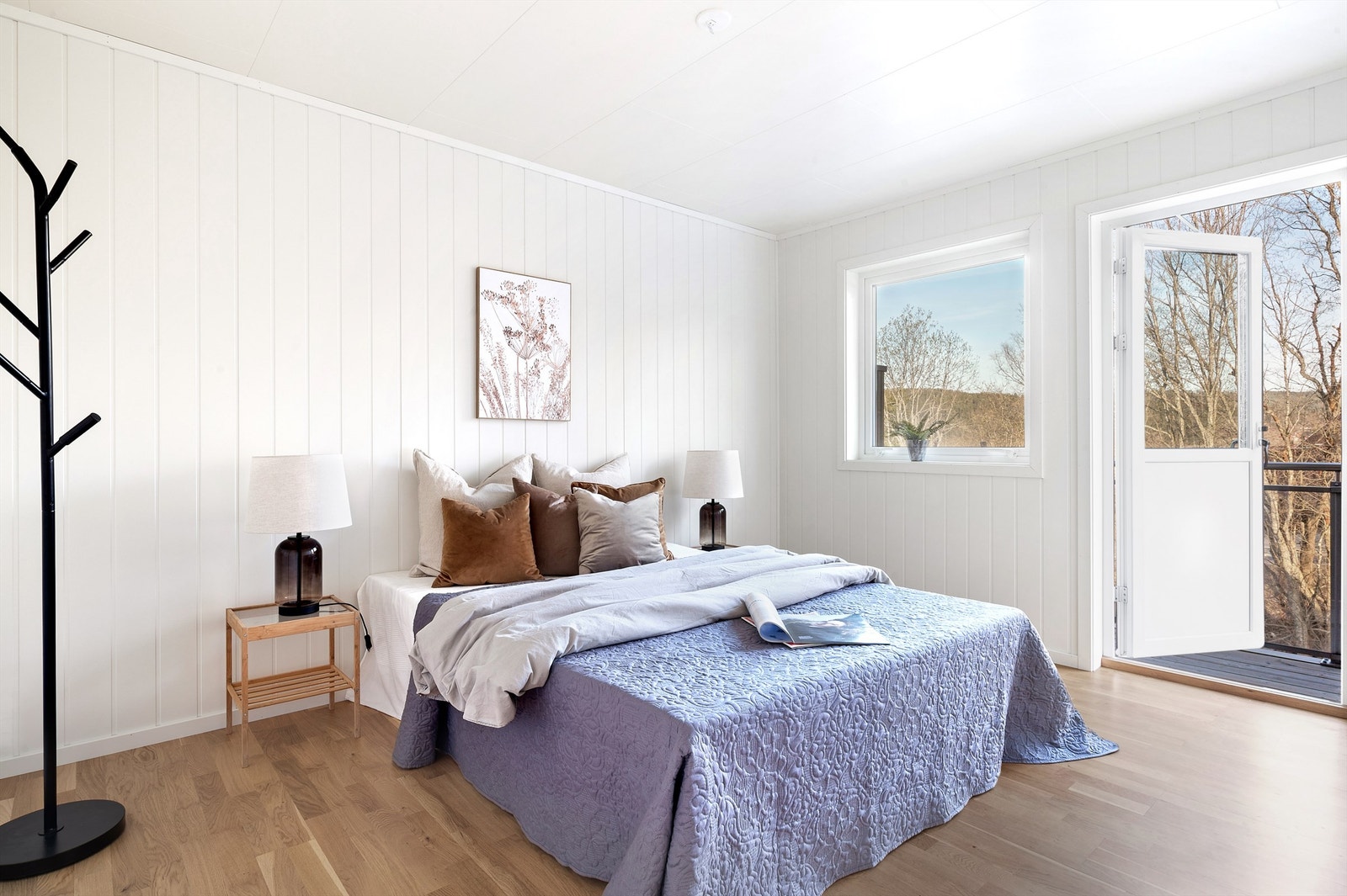 Soverom i 2. Etasje med utgang til en egen balkong Galleribilde