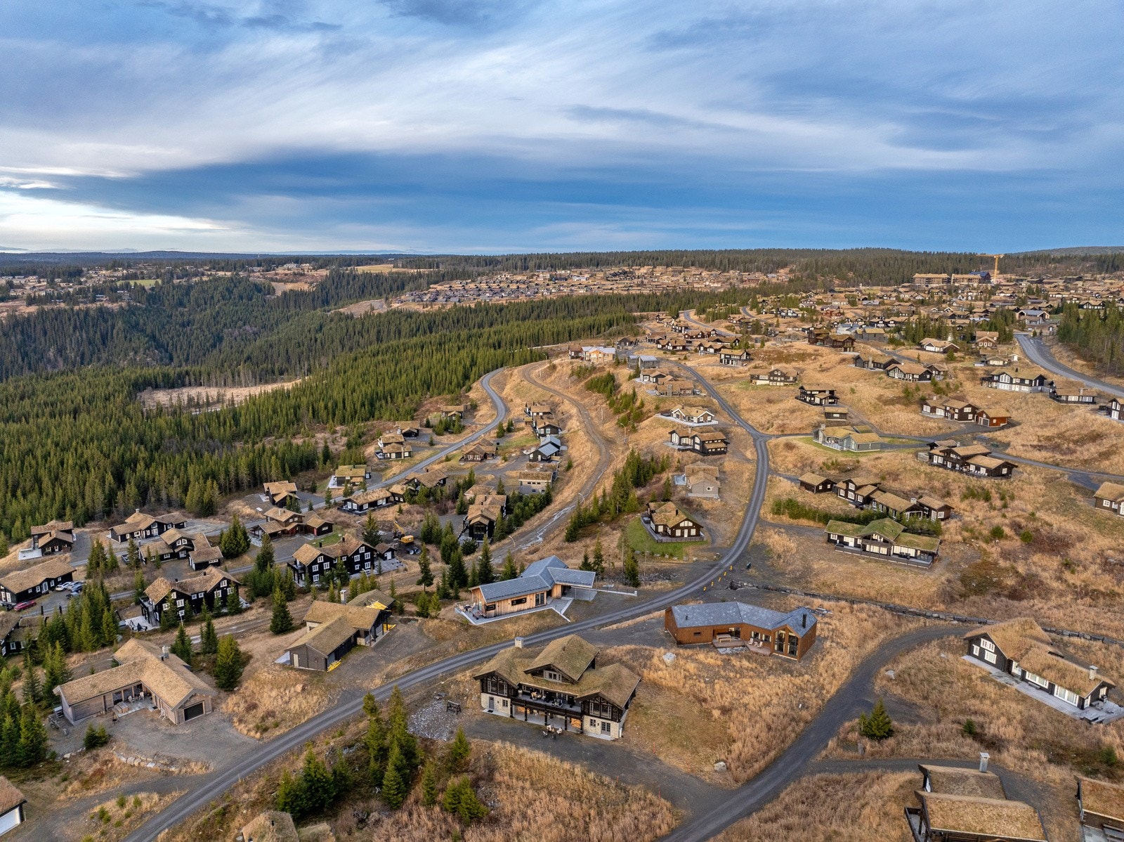 Hytta ligger i et meget attraktiv område på Mosetertoppen, øverst i Hafjell. Galleribilde