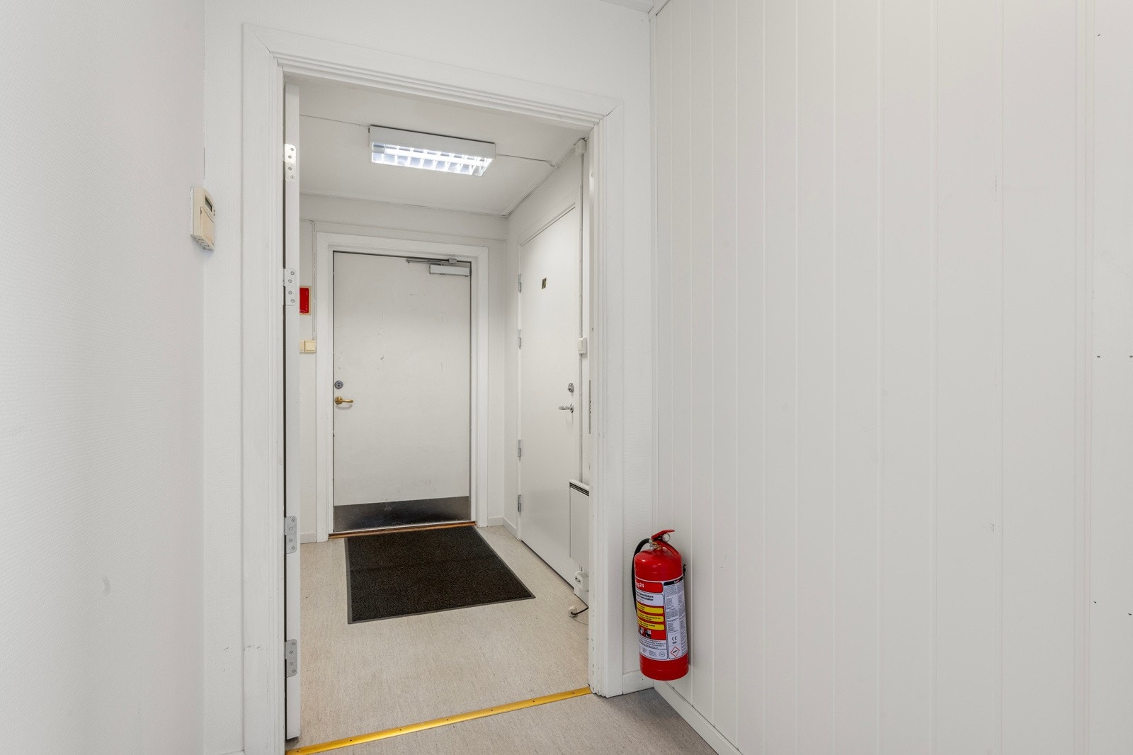 Velkommen inn! Her har det tidligere vært bla. legekontor Galleribilde