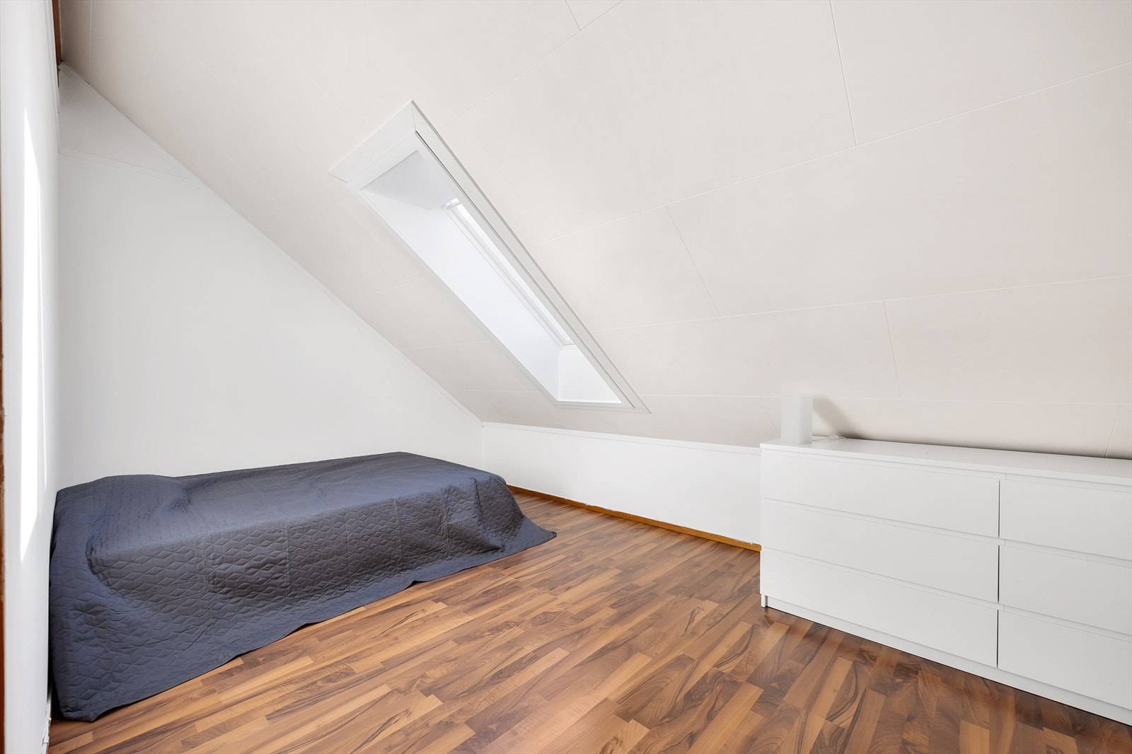 Ekstra soverom i 3. etasje med skråtak Galleribilde