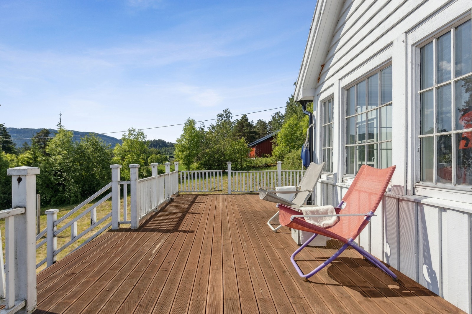 God plass til utvendig møblement. Galleribilde