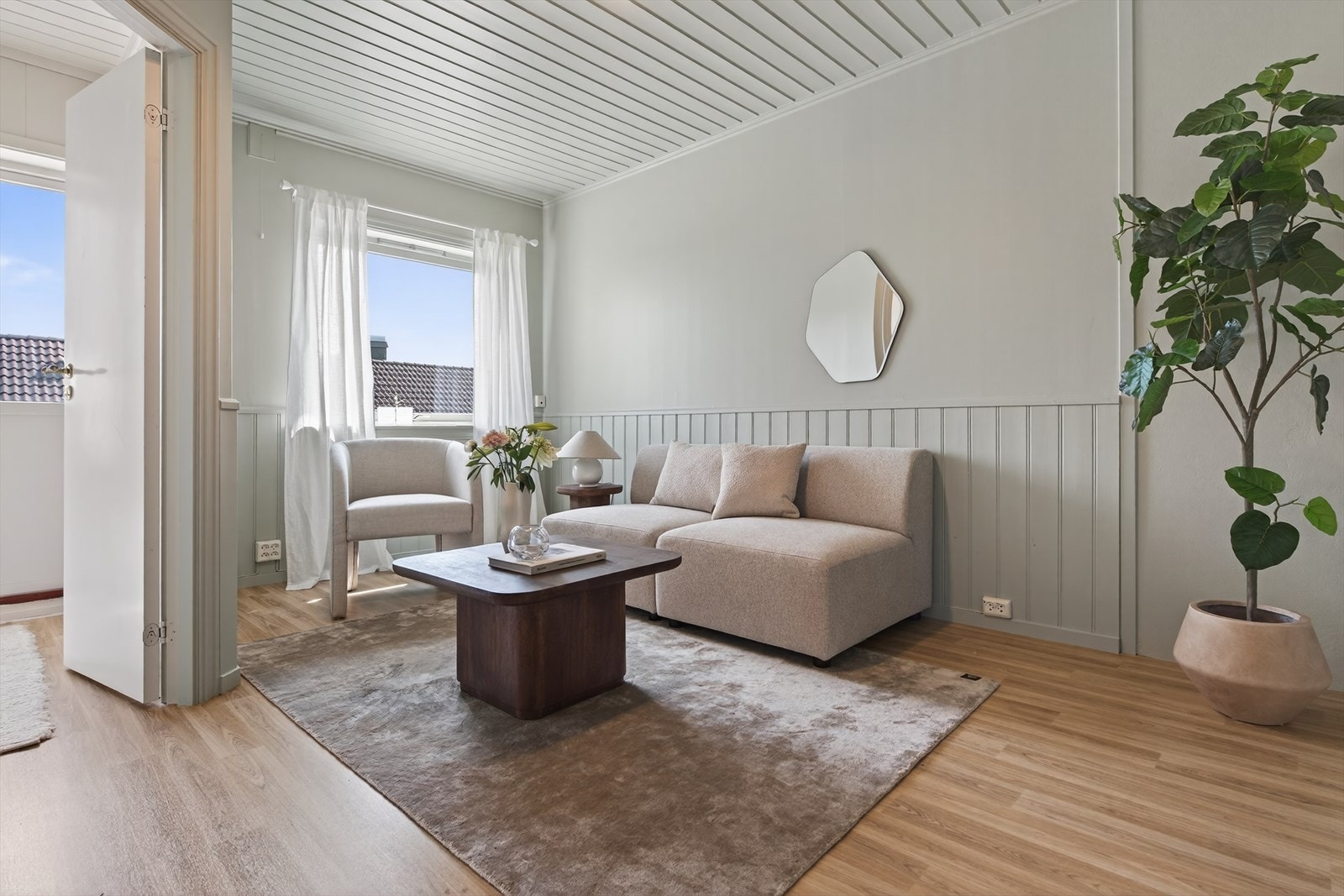 En lys, lettstelt og arealeffektiv leilighet Galleribilde