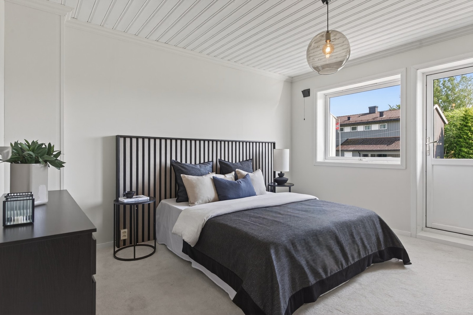 I 2.etasje finner du boligens 3 soverom Galleribilde