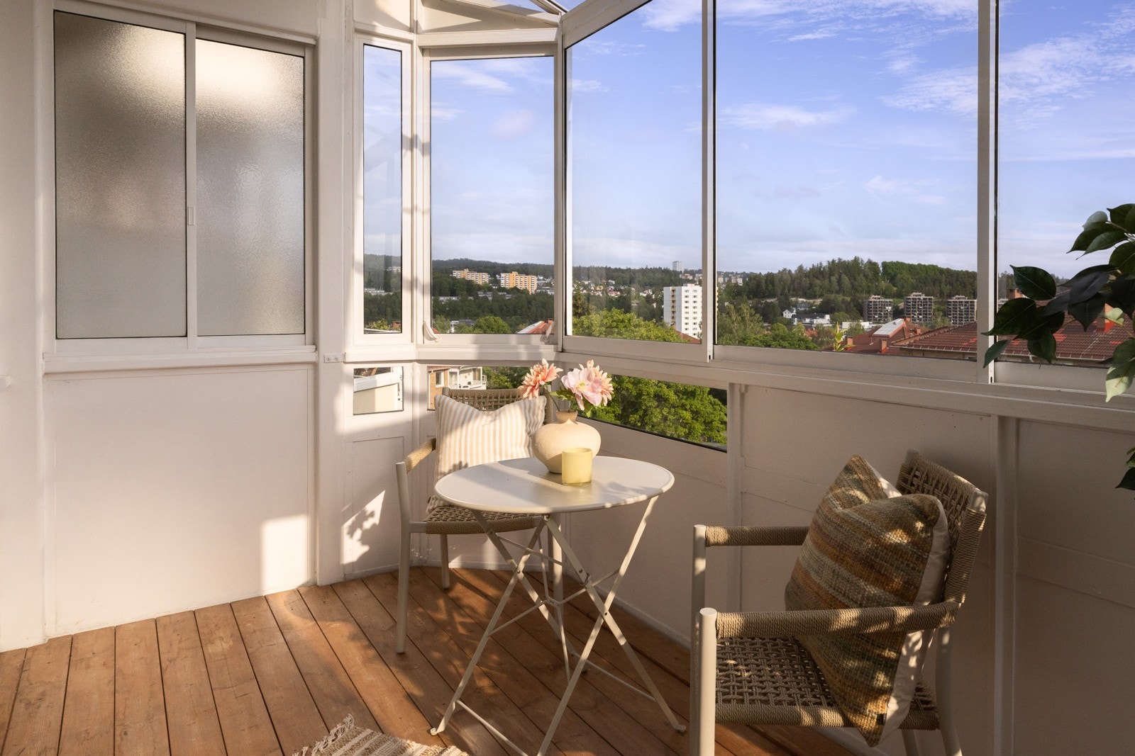 God stemning på balkongen Galleribilde