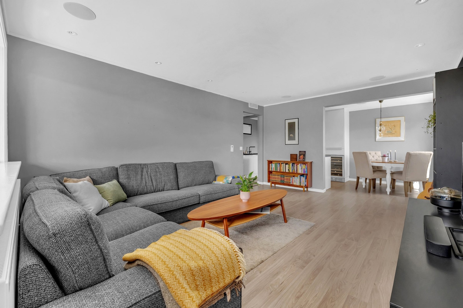 God plass til både sofagruppe og annet møblement. Galleribilde