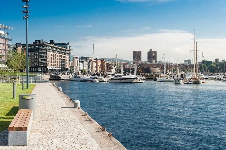Aker Brygge / Tjuvholmen i umiddelbar nærhet. Galleribilde