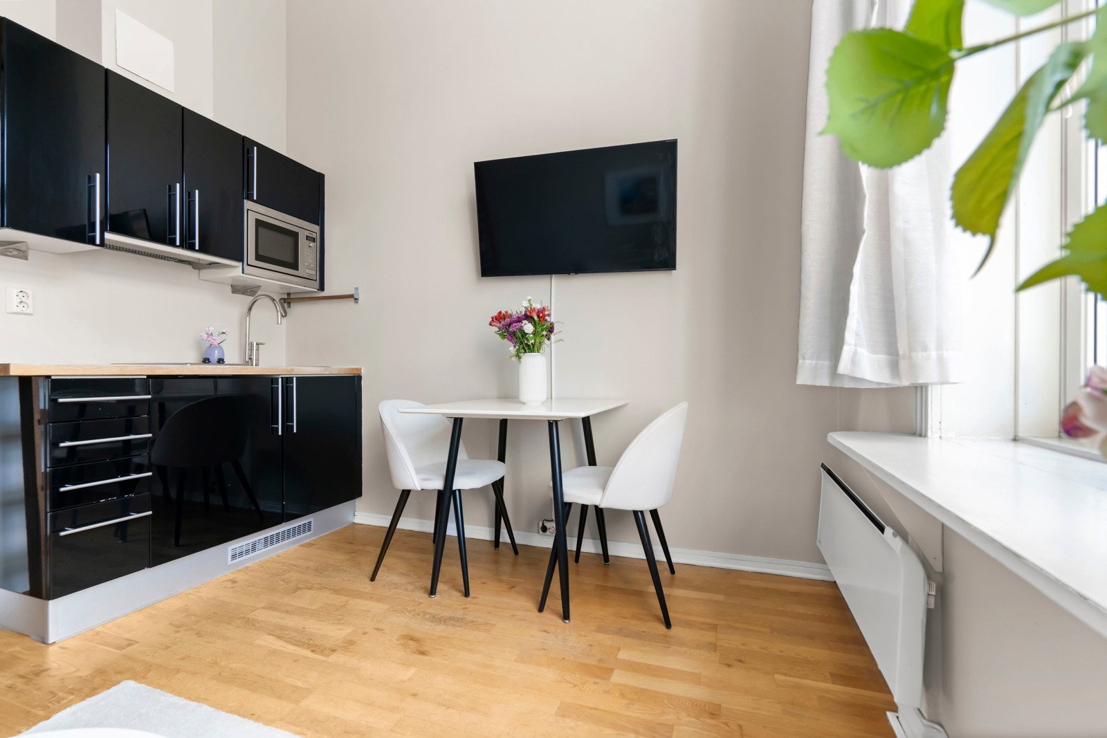 Varmtvann, a-konto strøm og grunnpakke internett er inkl. i felleskostnadene Galleribilde