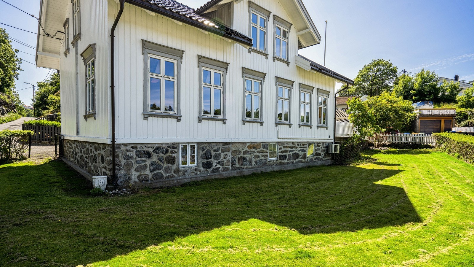 Flott hage Galleribilde