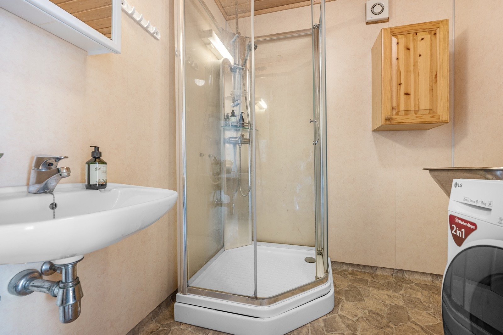 Badet ble oppusset i 2006/2007 Galleribilde